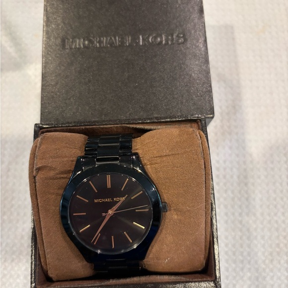 Michael Kors Black Men's Watch - Picture 4 of 4